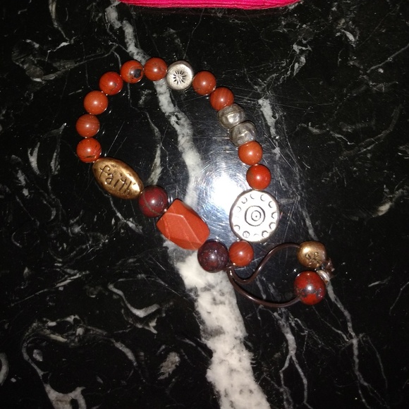 Bead Bracelet - Picture 2 of 3
